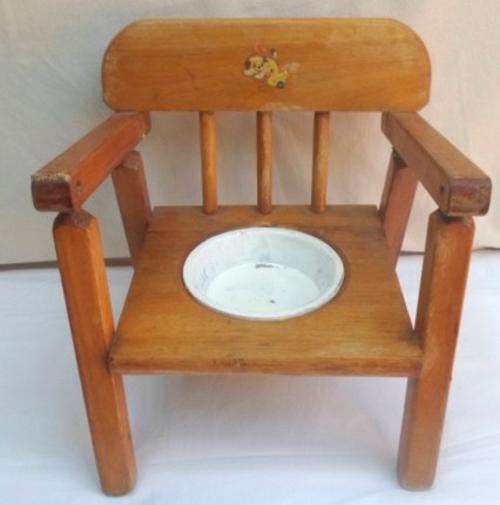 VINTAGE 1960's DOLL'S SOLID WOOD POTTY CHAIR MADE BY PLAYCRAFT LUXURY FURNITURE!!