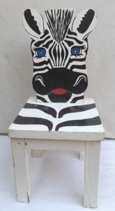 A CUTE PAINTED WOODEN CHAIR FOR THE KIDDIES ROOM!!