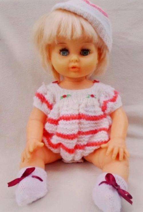 A LOVELY 42CM TALL FIRST LOVE TWISTY BODY DOLL!!