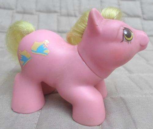 WOW!  GI HASBRO MY LITTLE PONY NEWBORN - TAPPY MARKED PATENT PENDING!!