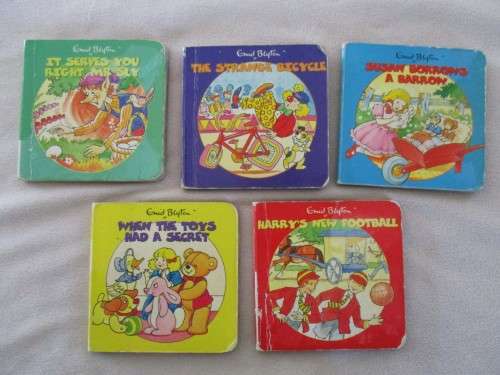 FIVE VINTAGE AND COLLECTABLE MINIATURE ENID BLYTON BOARD BOOKS