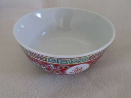 FOUR CHINESE BOWLS WITH SPOONS