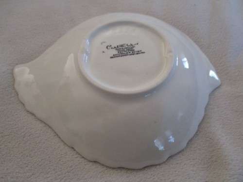 VINTAGE CARLTONWARE SOAP DISH/TRINKET DISH - GREEN WITH FLORAL DESIGN