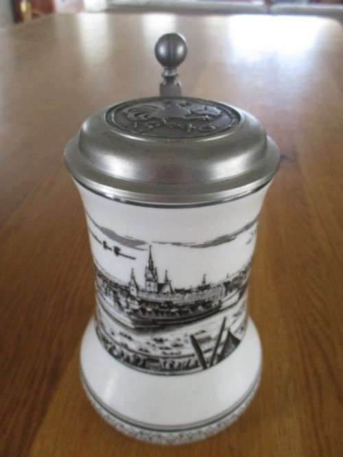 REIN ZINN GEGOSSEN BEER STEIN WITH PEWTER LID - GREAT CONDITION