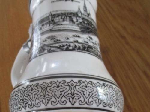 REIN ZINN GEGOSSEN BEER STEIN WITH PEWTER LID - GREAT CONDITION