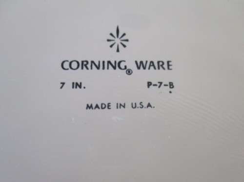 7IN CORNING WARE DISH WITH LID - BLUE CORNFLOWER DESIGN