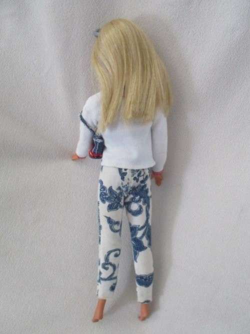 RARE FIND!  VINTAGE 1970`s MATTEL MALIBU BARBIE DOLL (MADE IN KOREA)