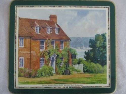 A BOXED SET OF SIX VINTAGE CLOVERLEAF  PLACEMATS /TABLE MATS DEPICTING OLD ENGLISH INNS