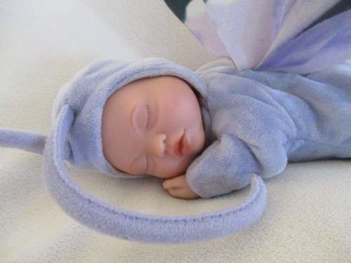 SHHH.....ADORABLE  ANNE GEDDES BUTTERFLY DOLL... FAST ASLEEP
