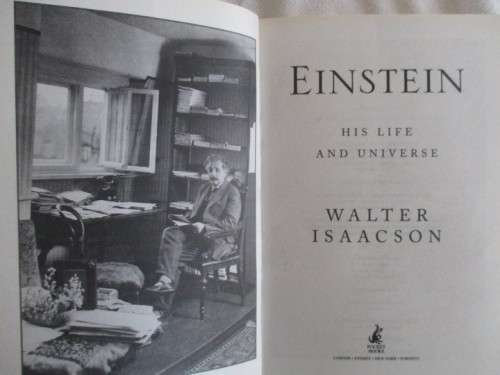 EINSTEIN HIS LIFE AND UNIVERSE BY WALTER ISAACSON