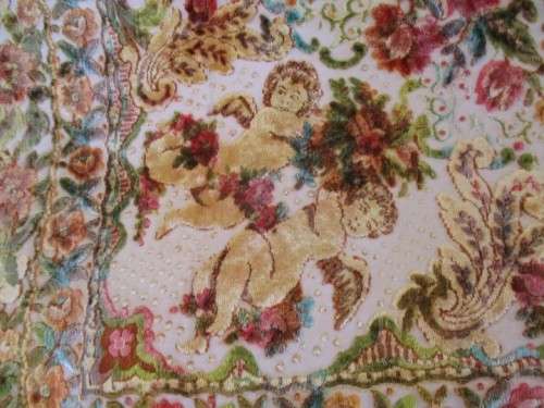 ITALIAN CRAFTMANSHIP!  VINTAGE ITALIAN CHERUB AND FLORAL VELVET TAPESTRY BEDSPREAD/THROW - PERFECT!!