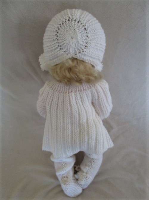 A 42CM TALL DRINK AND WET FIRST LOVE DOLL IN THE CUTEST HAND KNITTED OUTFIT