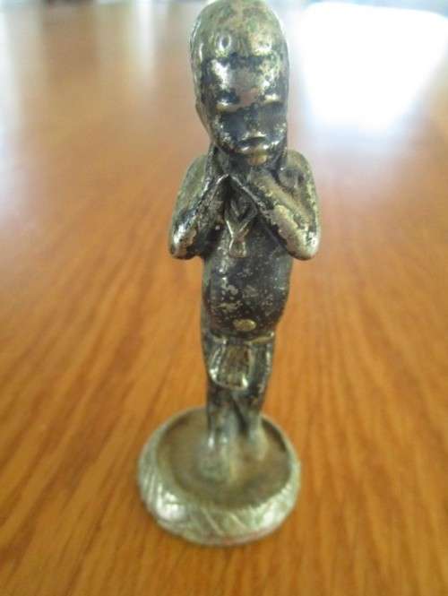 ULTRA RARE VINTAGE/ANTIQUE LEAD FIGURES OF SAN (BUSHMAN) MAN AND WOMAN - NEED REPAINTING