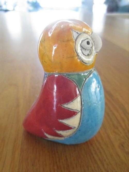 SMALL COLLECTABLE SIGNED RAKU OWL - YELLOW HEAD  (GREAT CONDITION - IGNORE REFLECTIONS)