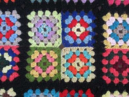 OUT OF THE ATTIC - LARGE CROCHETED WOOL BLANKET  - THE WAY GRANNY MADE THEM - GREAT CONDITION