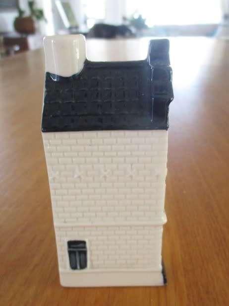 BLUE DELFTS KLM BOLS MINIATURE HOUSE NO.45