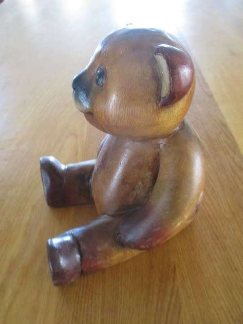 VINTAGE HAND CARVED SOLID WOOD TEDDY BEAR