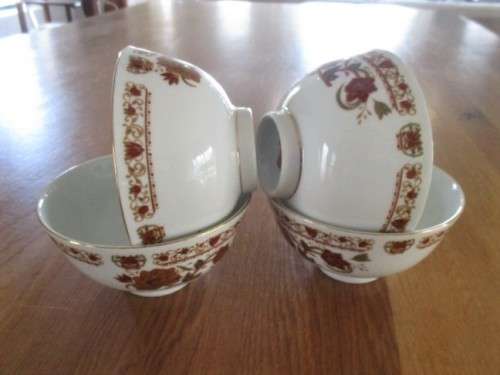 A BATCH OF FOUR TAIWAN BOWLS - SIGNED