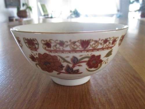 A BATCH OF FOUR TAIWAN BOWLS - SIGNED