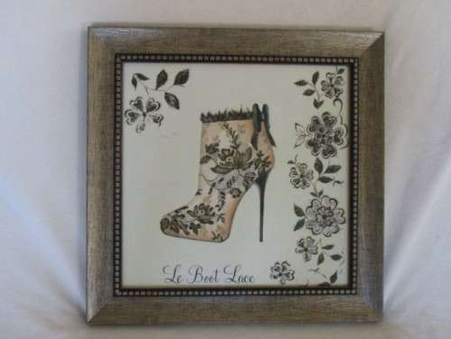 A QUIRKY PICTURE OF DECORATIVE SHOE