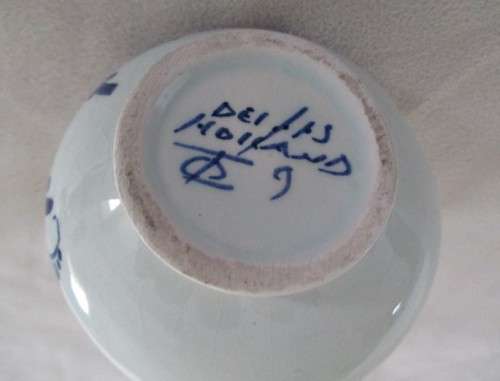 THREE SMALL DELFT COLLECTABLES
