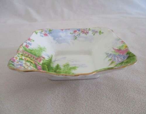 BEAUTIFUL ROYAL ALBERT BONE CHINA BON BON DISH - KENTISH ROCKERY