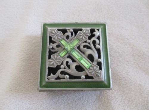 SMALL JEWELLED AND ENAMELLED PILL BOX