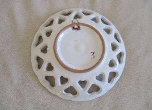 VINTAGE HAND PAINTED DISPLAY PLATE  WITH ROSE (SIGNED BY ARTIST)