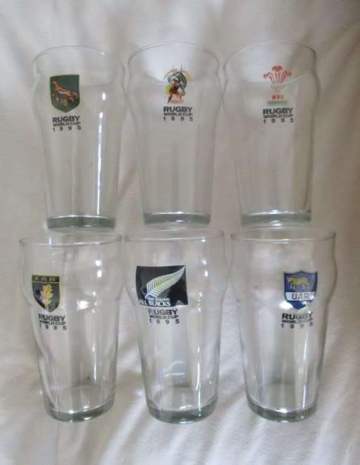 CELEBRATE WITH THIS SET OF 1995 WORLD CUP RUGBY GLASSES (SIXTEEN IN ORIGINAL BOX)