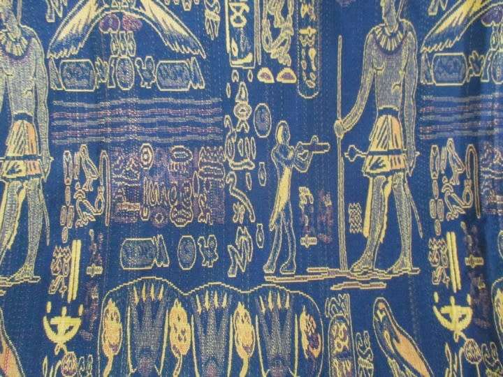 VERY LARGE AND STRIKING REVERSIBLE EGYPTIAN CLOTH/THROW MADE FROM WOVEN MATERIAL - 2.3M X 1.39M