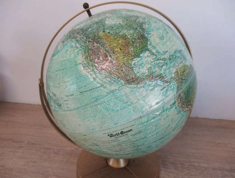 CIRCA 1971-1984 - AWESOME LARGE 12` (30.48CM) REPOGLE RAISED RELIEF WORLD GLOBE - GREAT CONDITION