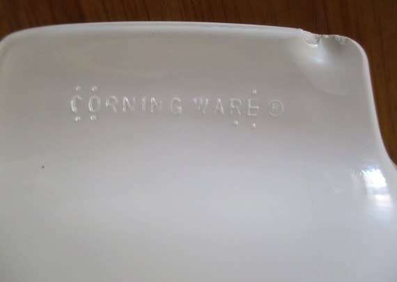 LIDDED CORNING WARE/CORNINGWARE DISH - COUNTRY CORNFLOWER