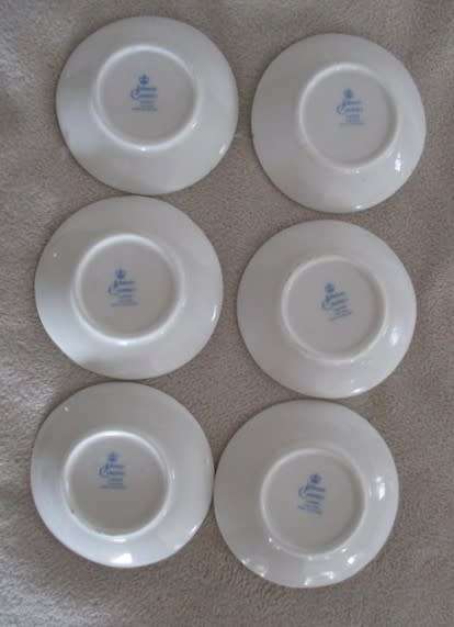 SIX ROMANTIC SCENES VINTAGE JOHNSON, ENGLAND FINE CHINA TINY PLATES/BUTTER PATS