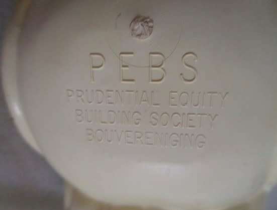 RARE!! VINTAGE/RETRO PEBS(PRUDENTIAL EQUITY BUILDING SOCIETY) OWL SAVINGS BANK/MONEY BOX