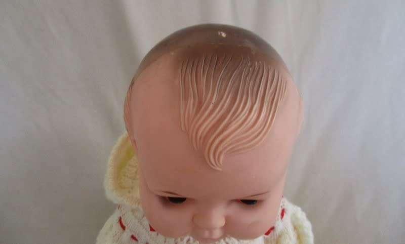 VINTAGE GENUINE OK KADER DOLL WITH DARTING TONGUE, SIDEWAYS-MOVING, OPEN/CLOSE EYES - B3518