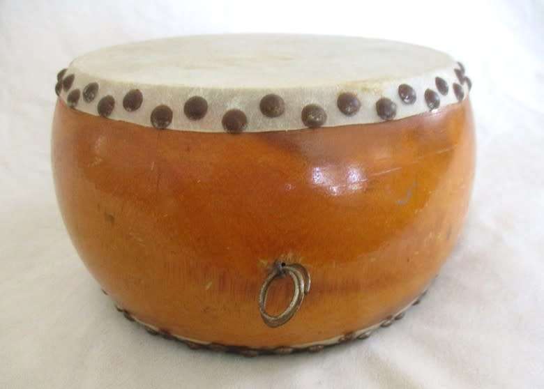 Unusual vintage genuine wood and pig skin marching? drum