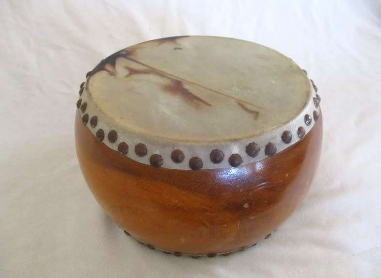 Unusual vintage genuine wood and pig skin marching? drum