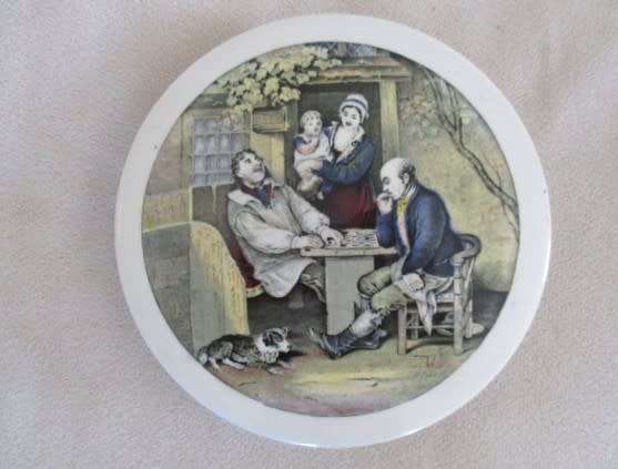 UNUSUAL ROUND STOKE-ON -TRENT, ENGLAND PORCELAIN WALL PLAQUE - A FIX OR DRAUGHTS