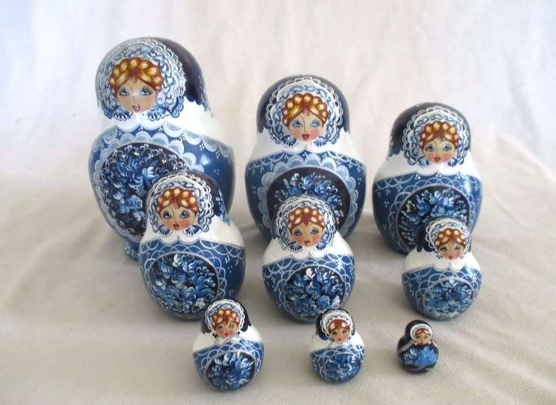 NOT SEEN EVERY DAY!! VERY LARGE -SIGNED - SET OF NINE HAND PAINTED RUSSIAN MATRYOSHKA NESTING DOLLS