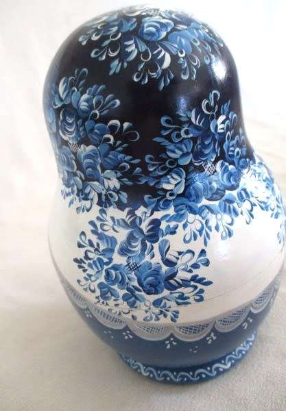 NOT SEEN EVERY DAY!! VERY LARGE -SIGNED - SET OF NINE HAND PAINTED RUSSIAN MATRYOSHKA NESTING DOLLS
