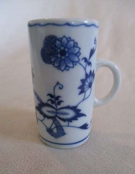 BLUE DANUBE, JAPAN, BLUE ONION PATTERN, IRISH COFFEE CUP AND SAUCER TO USE OR DISPLAY