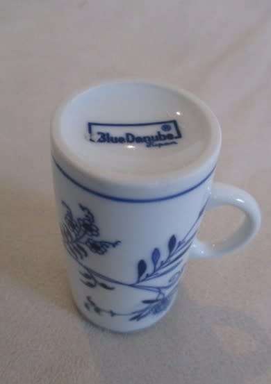 BLUE DANUBE, JAPAN, BLUE ONION PATTERN, IRISH COFFEE CUP AND SAUCER TO USE OR DISPLAY