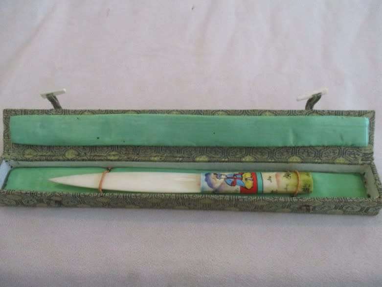 Vintage hand painted Chinese letter opener in original box