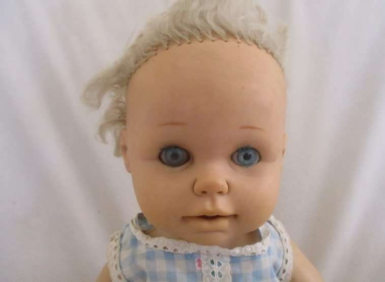 A LABOUR OF LOVE - RARE FIRST LOVE `NEW FACE` DOLL IN DIRE NEED OF TLC!!
