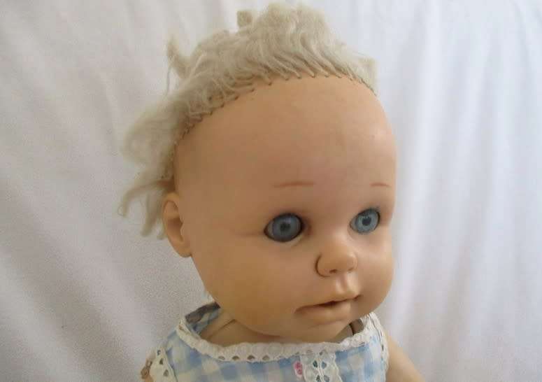 A LABOUR OF LOVE - RARE FIRST LOVE `NEW FACE` DOLL IN DIRE NEED OF TLC!!