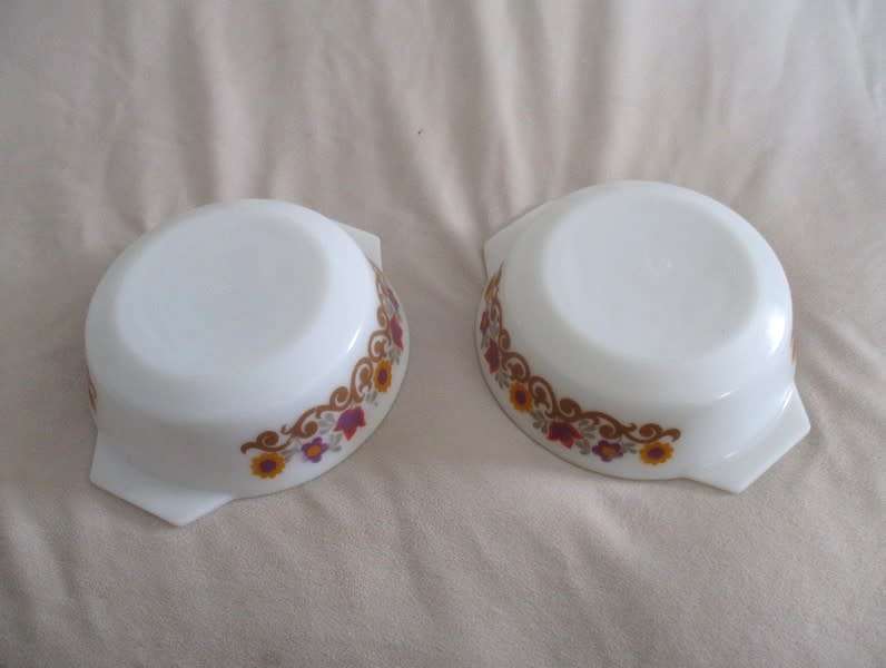 FOR THE GENUINE PYREX COLLECTOR - TWO RARE  JAJ, ENGLAND PYREX DISHES