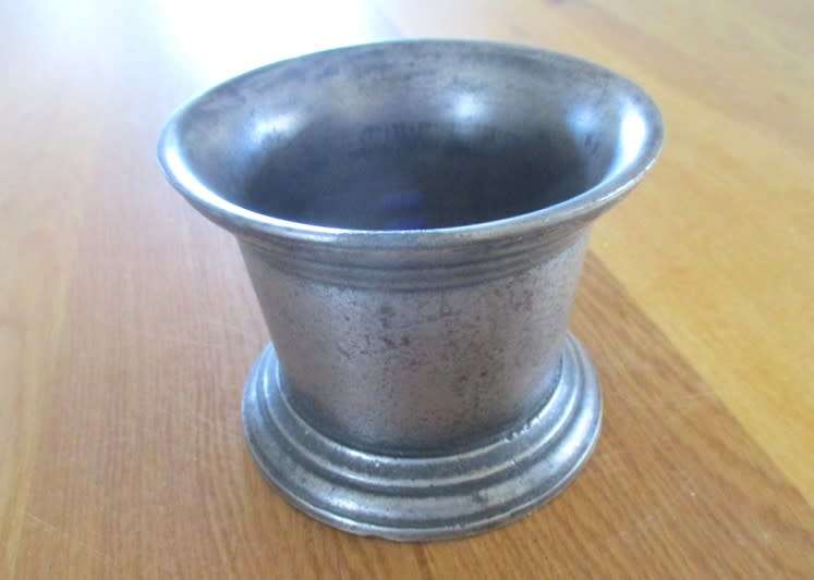 Out of Granny`s Kitchen - heavy, antique 1800`s A. Kenrick & Sons iron mortar with Cannon 3 Pestle