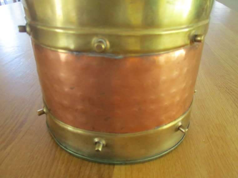 Nice-sized copper and brass bucket in great condition - large ice bucket or planter