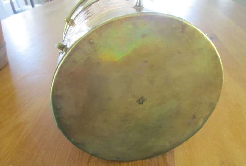 Nice-sized copper and brass bucket in great condition - large ice bucket or planter