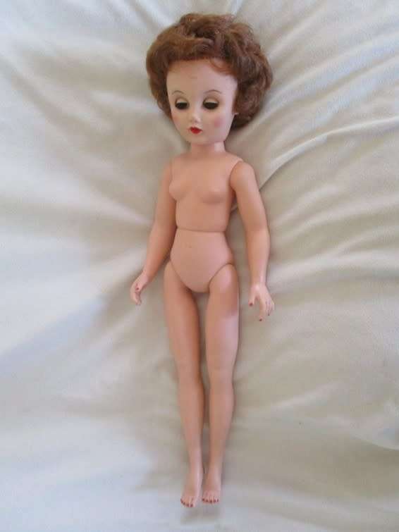 Vintage 1950`s Roberta Doll co. teenage doll - 49cm tall